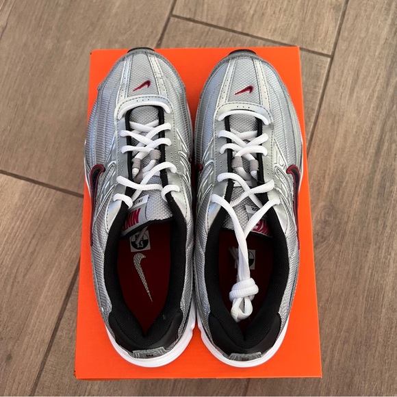 Nike Initiator - Picture 6 of 9